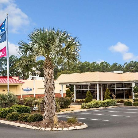 Rodeway Inn & Suites Wilmington North Buitenkant foto