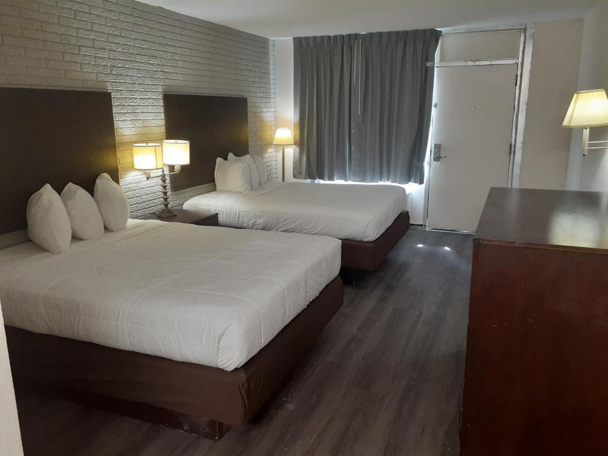 Rodeway Inn & Suites Wilmington North Kamer foto
